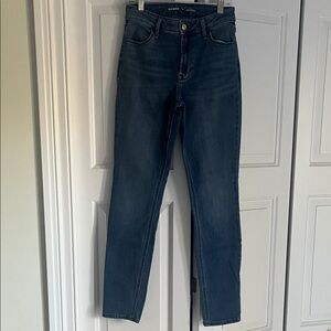 High Rise Wow Straight Size 2